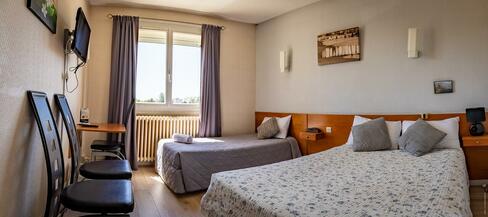L'hôtel Christina est adaptée pour les familles avec ses chambres quadruples